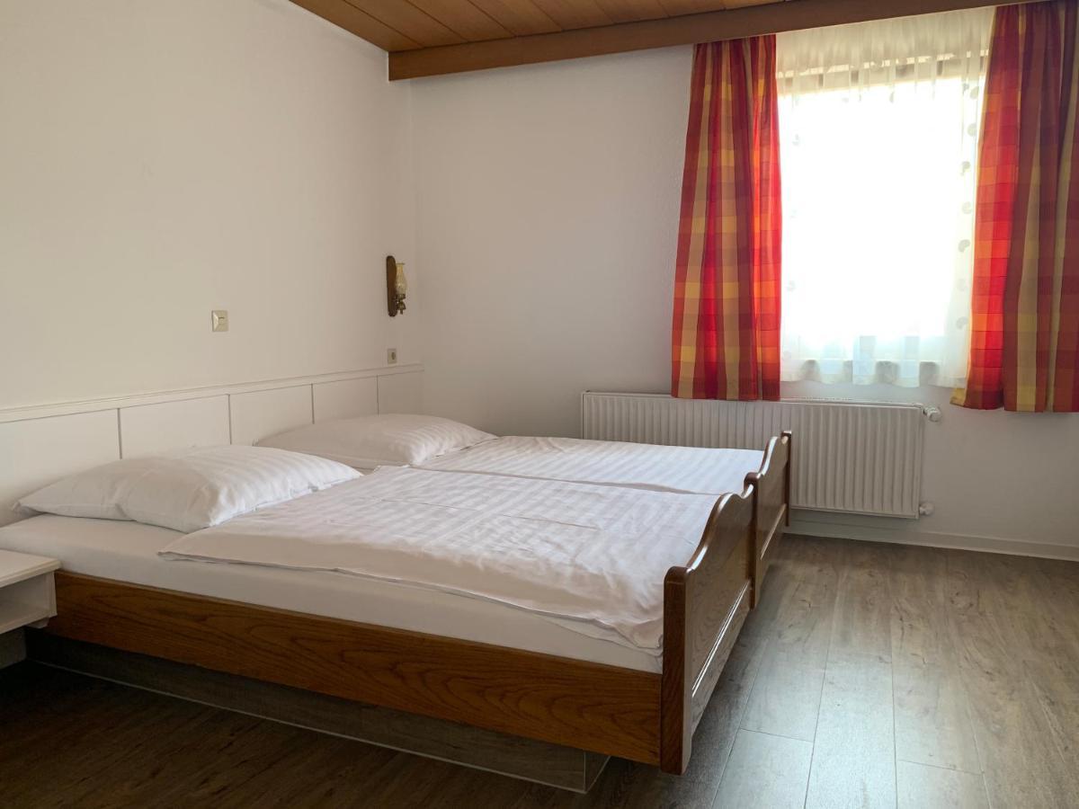 Gasthof Zum Baeren Asperg Kültér fotó